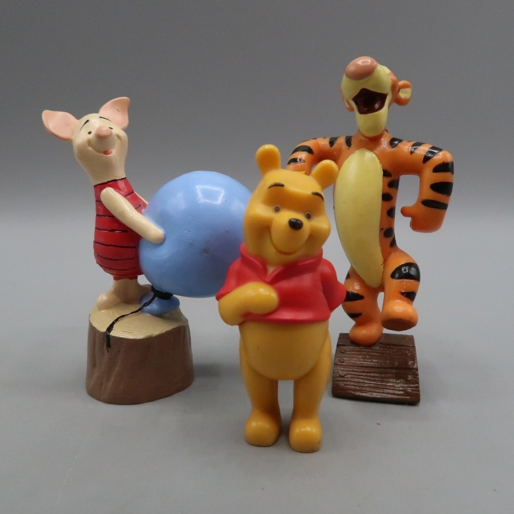 Disney Winnie the Pooh & Friends Piglet Tigger Figures Toy Lot‎
